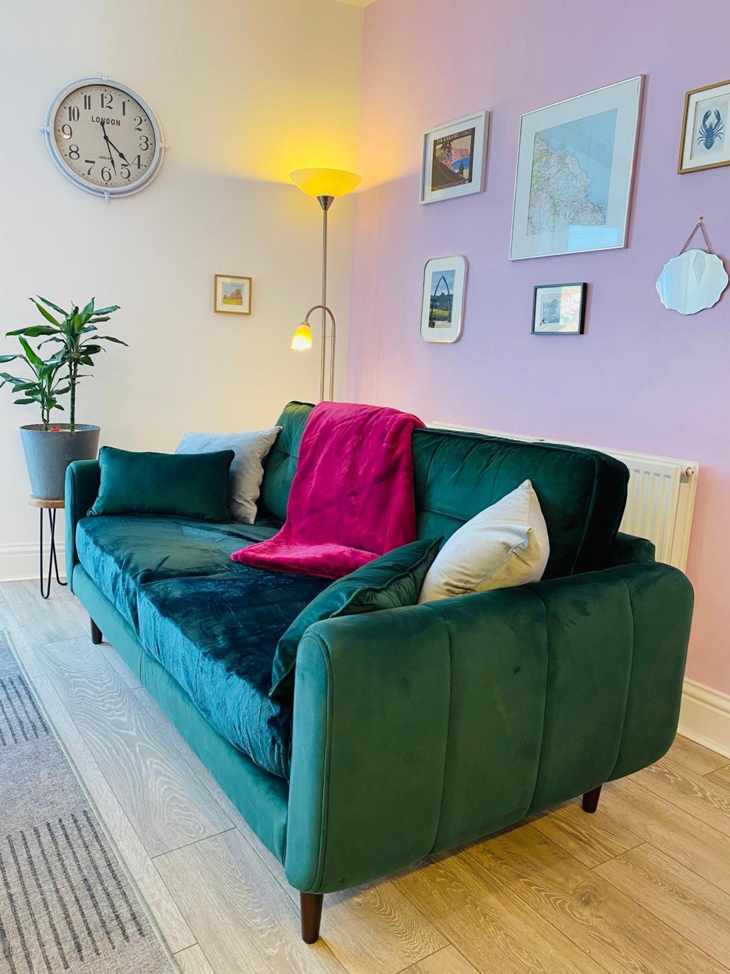 Tideway Apartment With Private Parking Space Whitby Ngoại thất bức ảnh